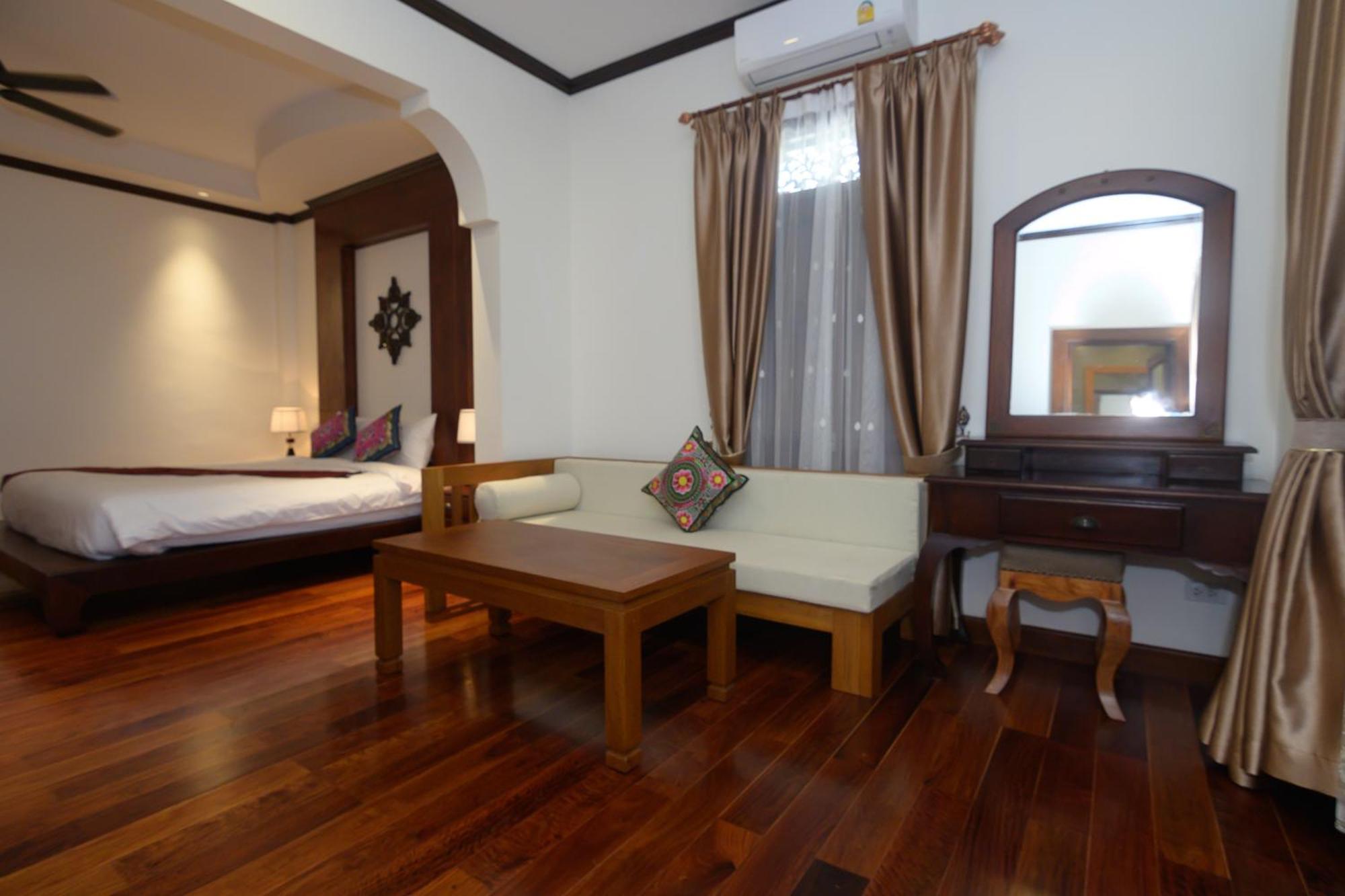 Lux Hotel Luang Prabang Exterior photo