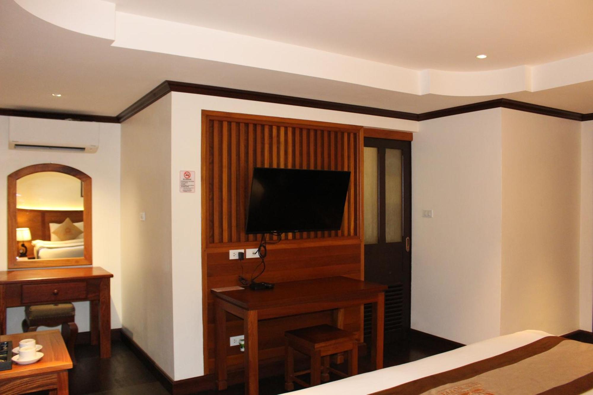 Lux Hotel Luang Prabang Exterior photo